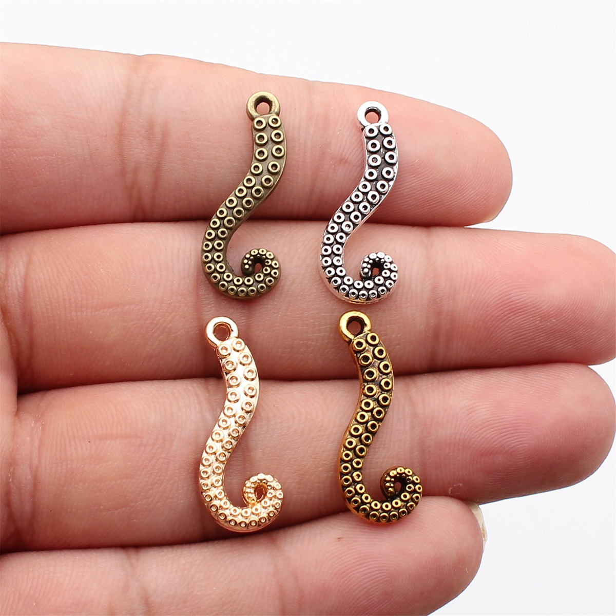 Vintage Fashion Theme - WYSIWYG 20개 26x10mm 4색 문어 다리
